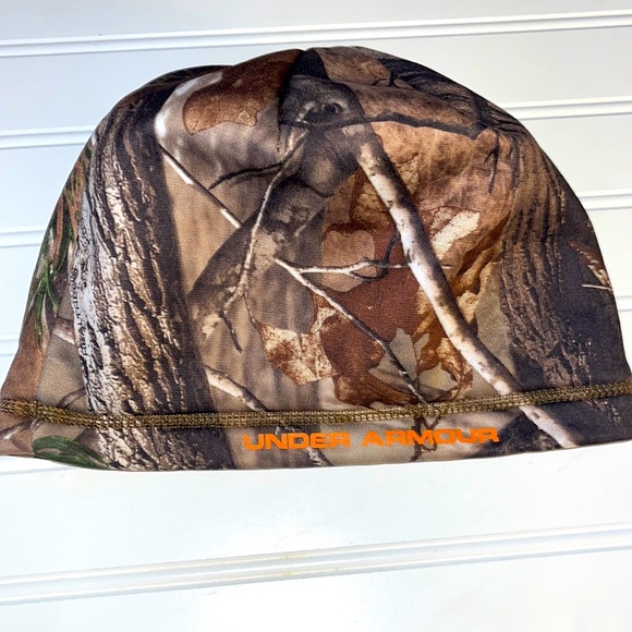Under Armour Other - Under Armour camouflage hunting beenie hat
